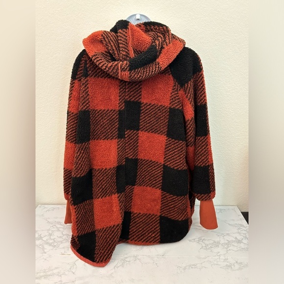 Maurices Womens S/M Red Fuzzy Fleece Lounge Hoodie Cardigan Robe Oversized​​ - Picture 4 of 6